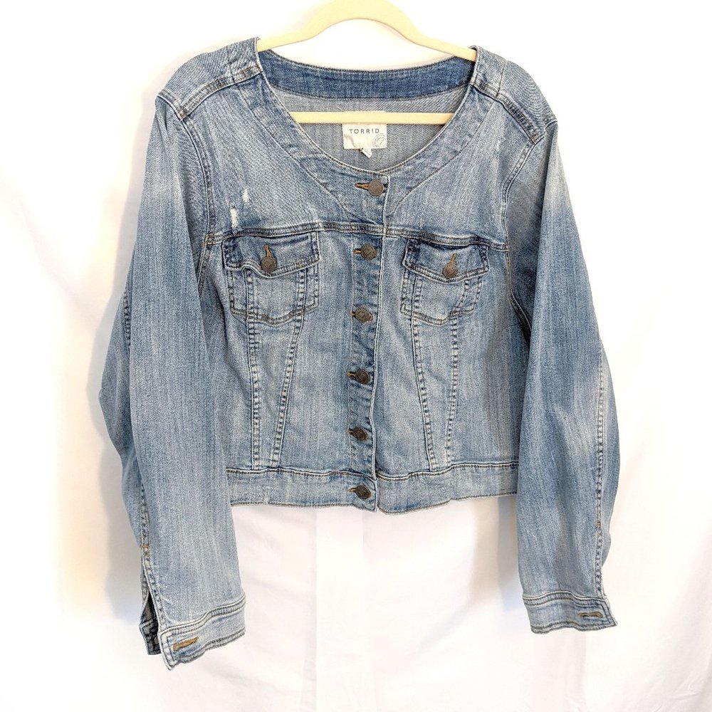 Torrid 5x, 30/32 cropped jean jacket